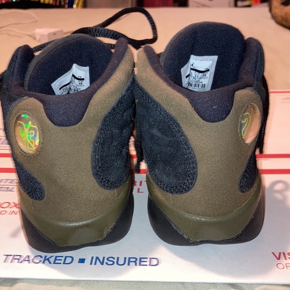 Jordan’s - Picture 2 of 9